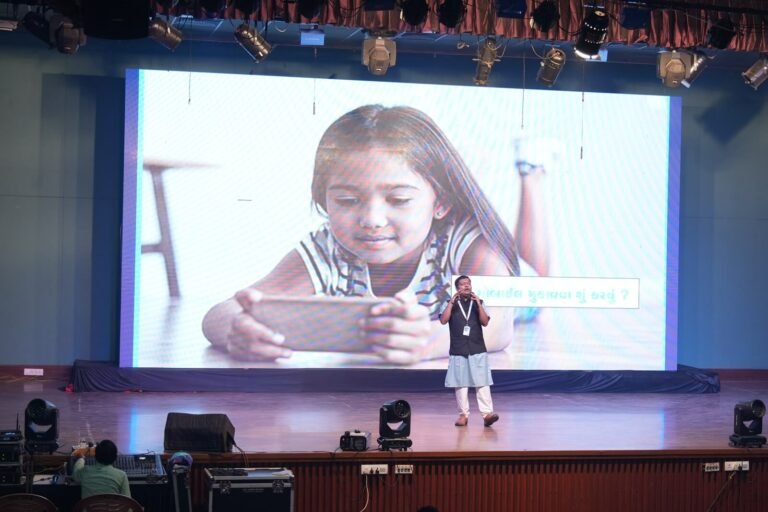 parenting veda mobile application best parenting app online course in gujarati and hindi daily parenting activity parenting webinar seminar workshop kit personal counseling child brain development child behavioral issue jitendra timbadiya - photo gallery