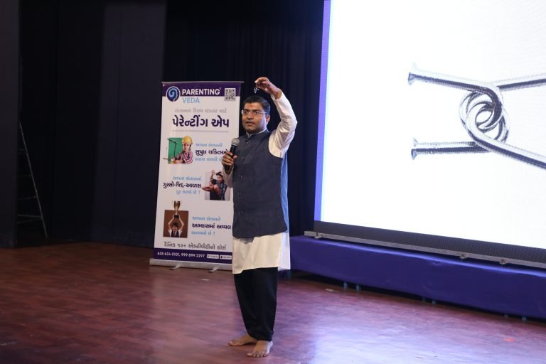 parenting veda mobile application best parenting app online course in gujarati and hindi daily parenting activity parenting webinar seminar workshop kit personal counseling child brain development child behavioral issue jitendra timbadiya - seminar photo gallery
